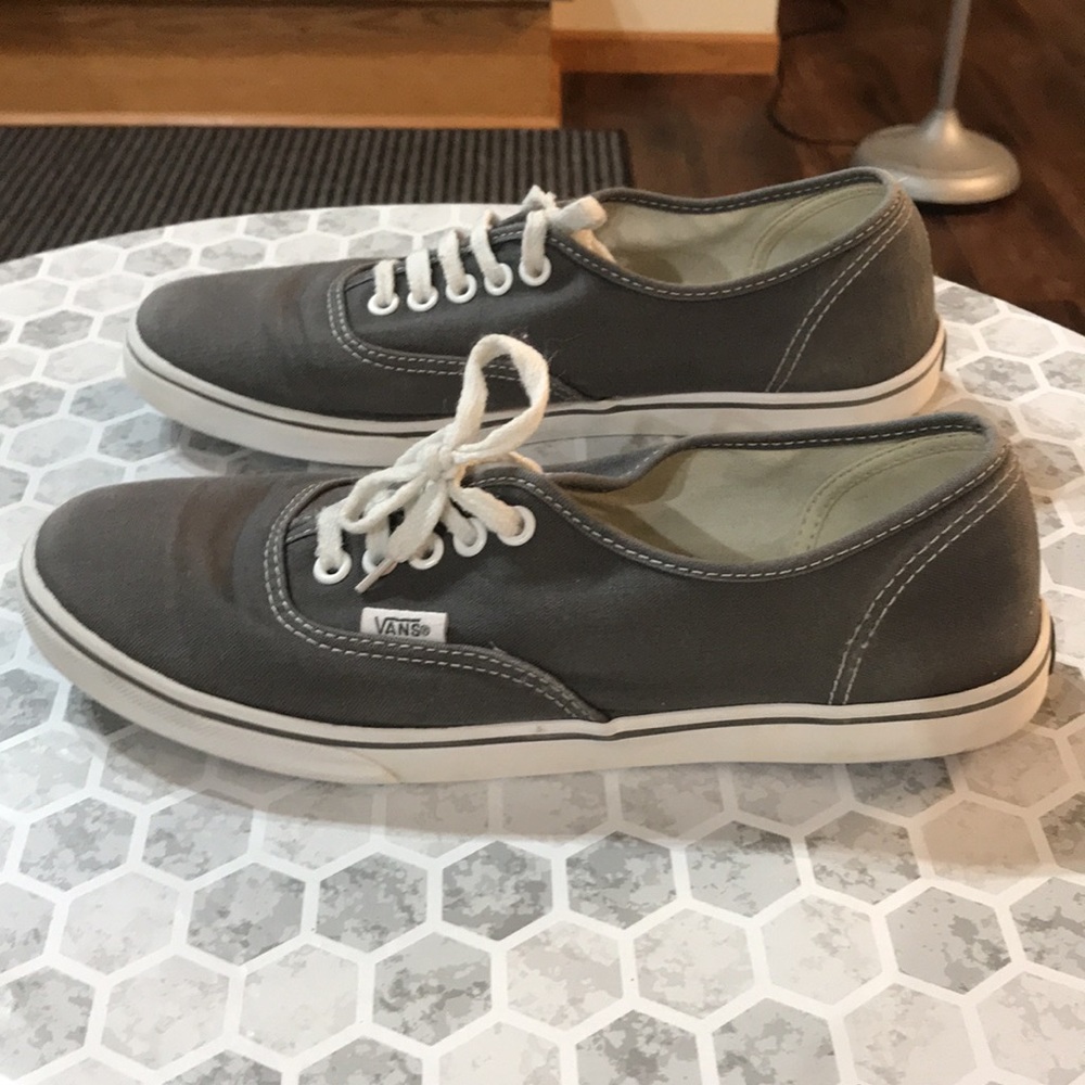 Vans Lo Pro mens 7.5, womens 9